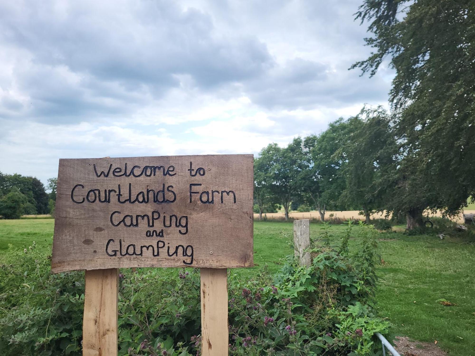 Courtlands Farm Camping And Glamping Canterbury Zewnętrze zdjęcie